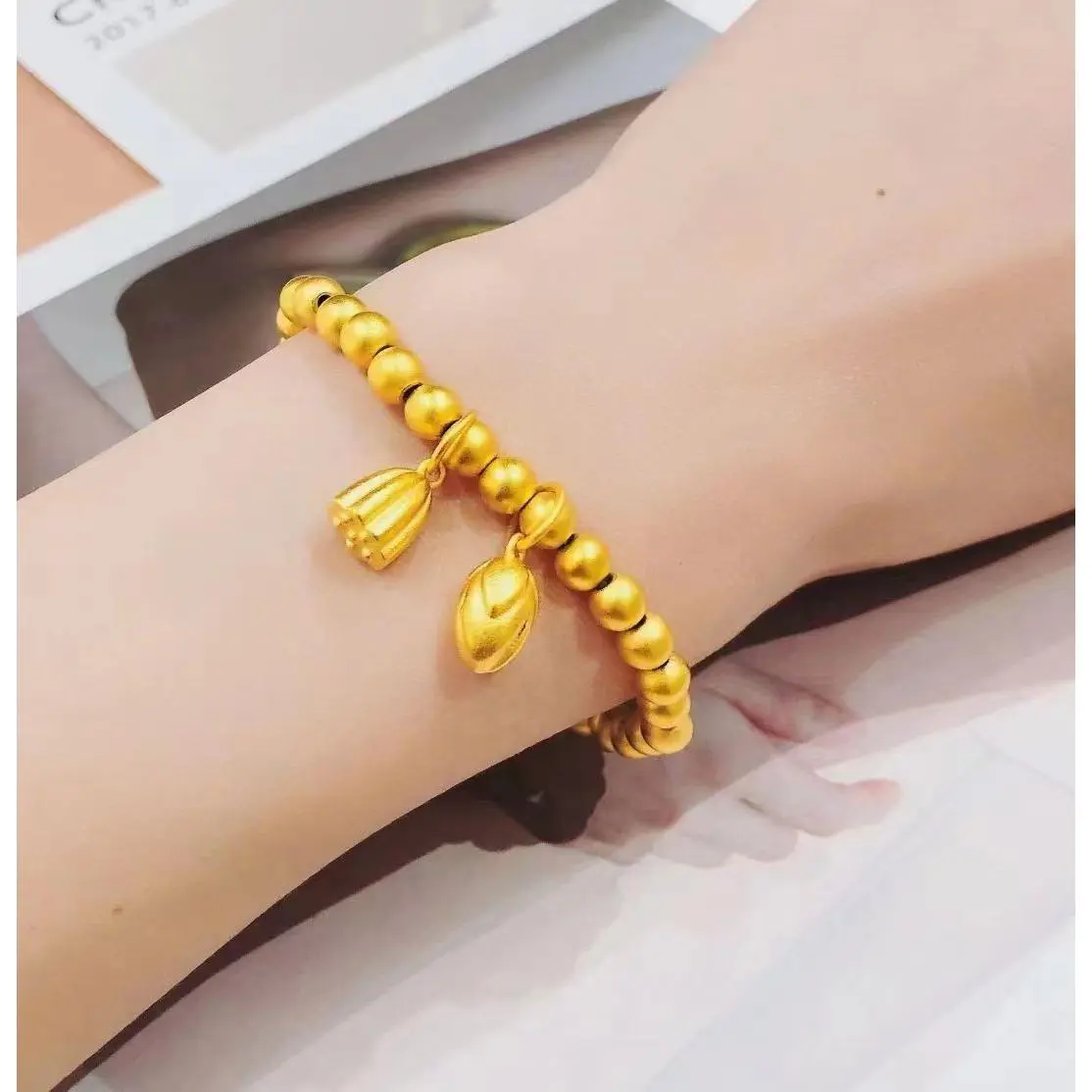Vòng Tay Hạt Giống Hoa Sen, Dây Hạt Trơn Vàng Tàu Việt Nam, Vàng Nhân Tạo, Không Phai Màu, Dành Cho Phụ Nữ, Đồ Trang Sức