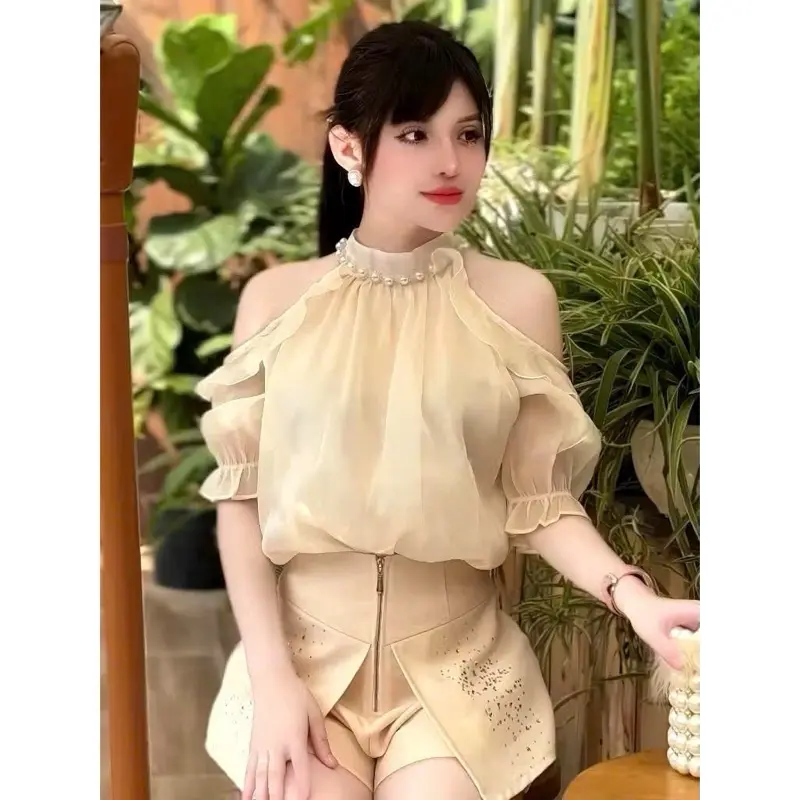 Áo tơ hót hít hở vải ,cổ ngọc ,điệu đà tiểu thư về trắng ,kem
