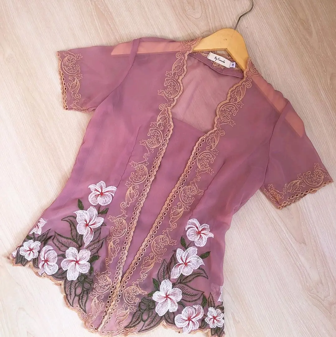 Kebaya Jadi Bordir Tangan Pendek || Kebaya Adat Bali Modern || Kebaya Adat Bali Kekinian || Kebaya Adat Bali Murah Katun Sutra Polos