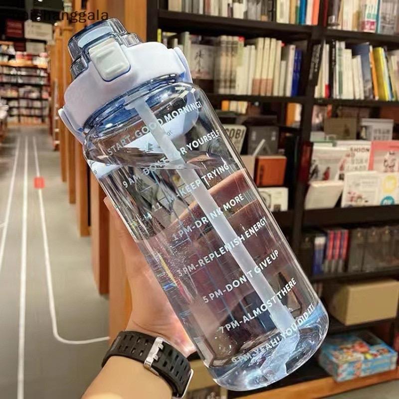 ￼Bình đựng nước 2L,bình nước cute tập GYM,đi học dễ thương có vạch báo giờ uống nước Sport tặng kèm sticker 2D