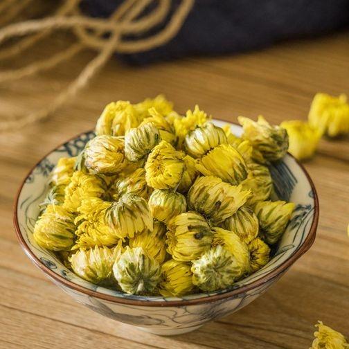 Trà Hoa Cúc Nụ 1KG (Nụ Vàng Sấy Khô) - Trà Thảo Mộc Nguyên Chất, Thơm Dịu, Trà Hoa Cúc Nguyên Nụ, Vị Thanh Mát Dễ Uống, Pha Trà Đá/Nóng, Siêu thị thảo mộc Phương Nhi