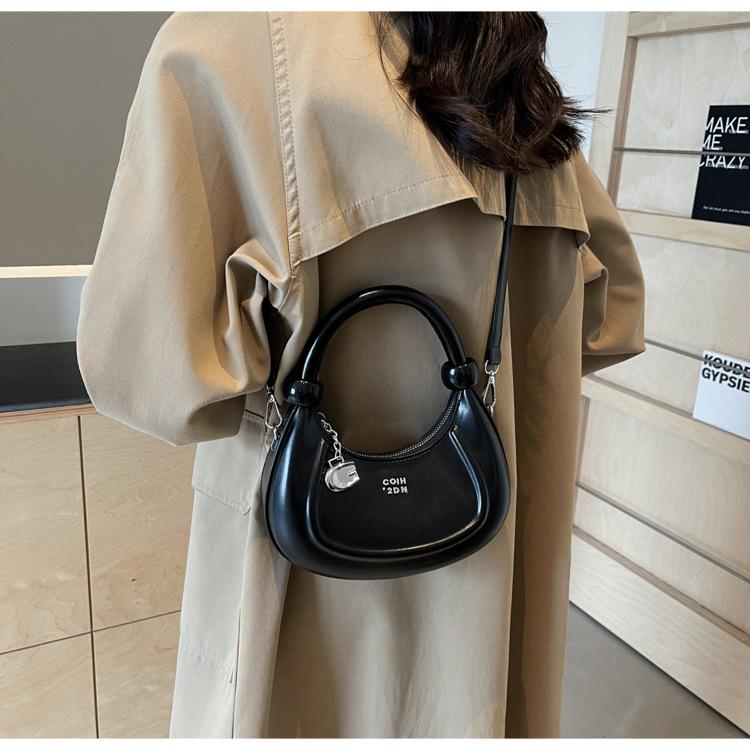 Product Introduction of Túi Lưỡi Liềm, Phong Cách Nam Chio2nd Haili Diary, Da Thật, Túi Xách Mùa Hè Cho Nữ, Túi Đeo Nhỏ Túi Messenger Đeo Vai, Thích Hợp Cho Nữ 28